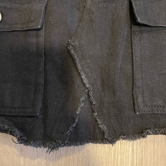 𝅺Sky And Sparrow Black Denim Mini Skirt - Picture 5 of 10